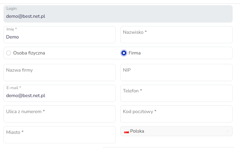 Formularz danych konta w sklepie Hummerce z polem Firma, nazwą firmy i NIP obok danych osobowych i adresowych