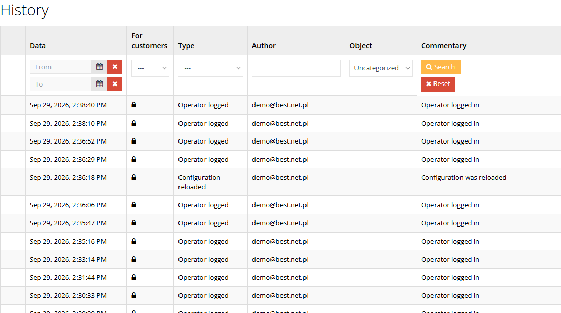 Order change history in the Hummerce panel showing a saved order status change and the operation's author